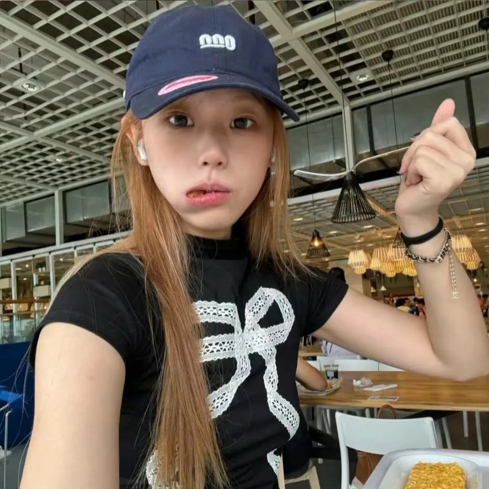 街头小吃摊
